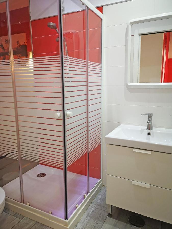 Conil Red-Black Apartment Conil De La Frontera Esterno foto